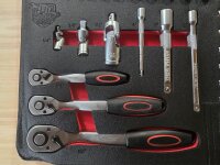 Werkzeugeinlage mit Steckschlüsselsatz 80-teilig
